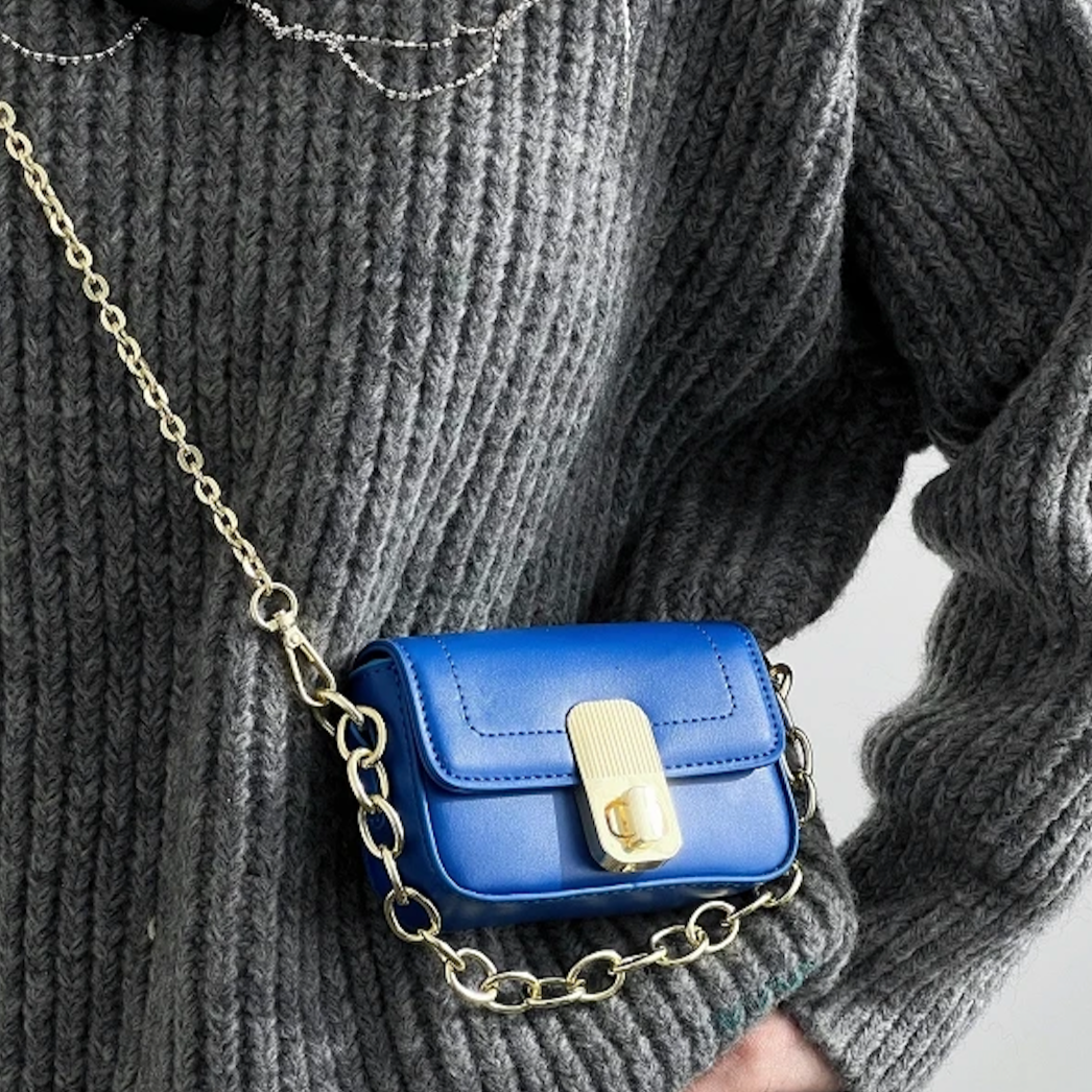 Hessa Micro Chain Crossbody Bags - 5 Colors