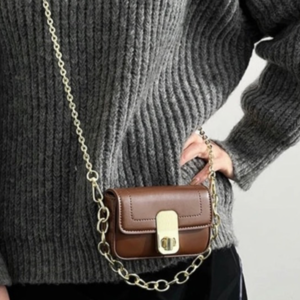 Hessa Micro Chain Crossbody Bags - 5 Colors