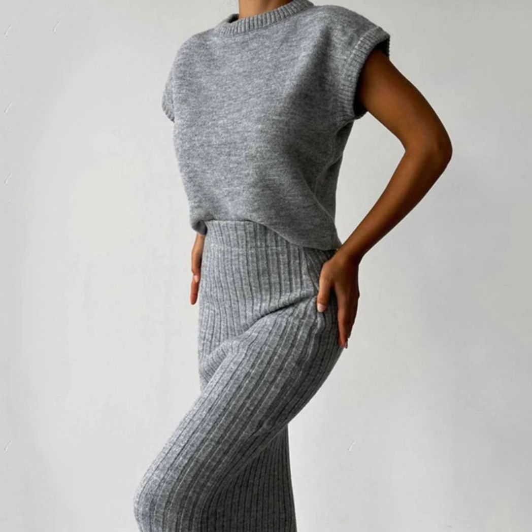 Giona Casual Knit O-neck Top & Bodycon Skirts Set