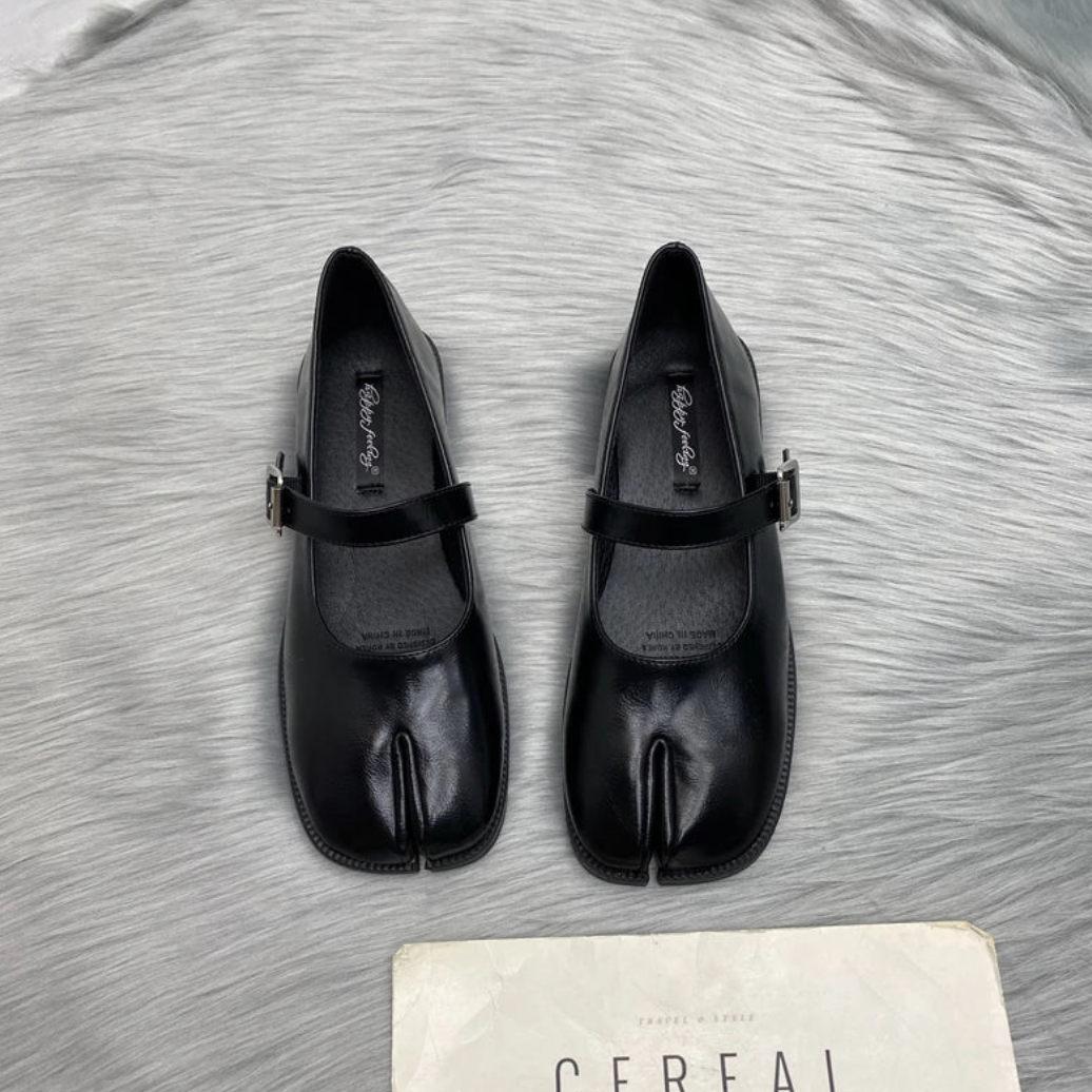 Sabitha Slipt Toe Mary Jane Ballet Flats