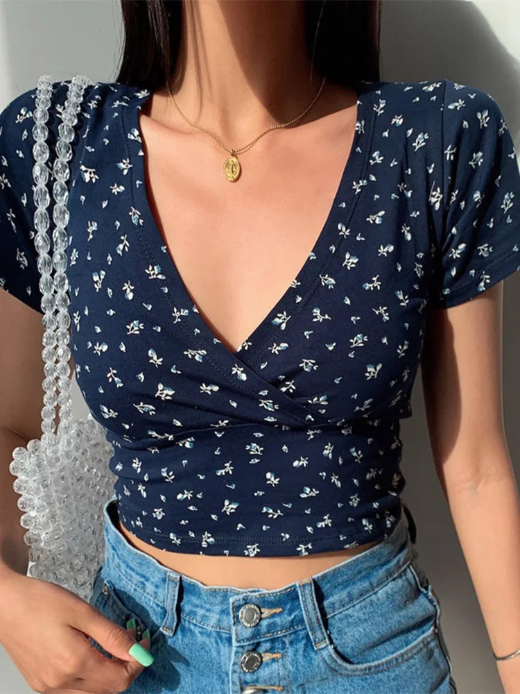 French Floral V-neck Slim Fit Crop Top
