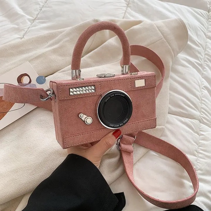 Amika Retro Camera Shape Mini Bags