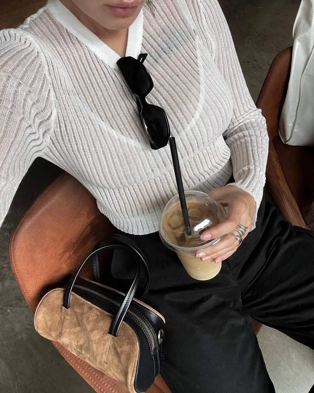 Semi Transparent Vertical Grid Tops