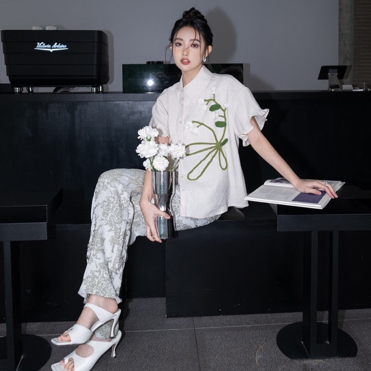 Serenity Tulip Embroidery Cheongsam Blouse