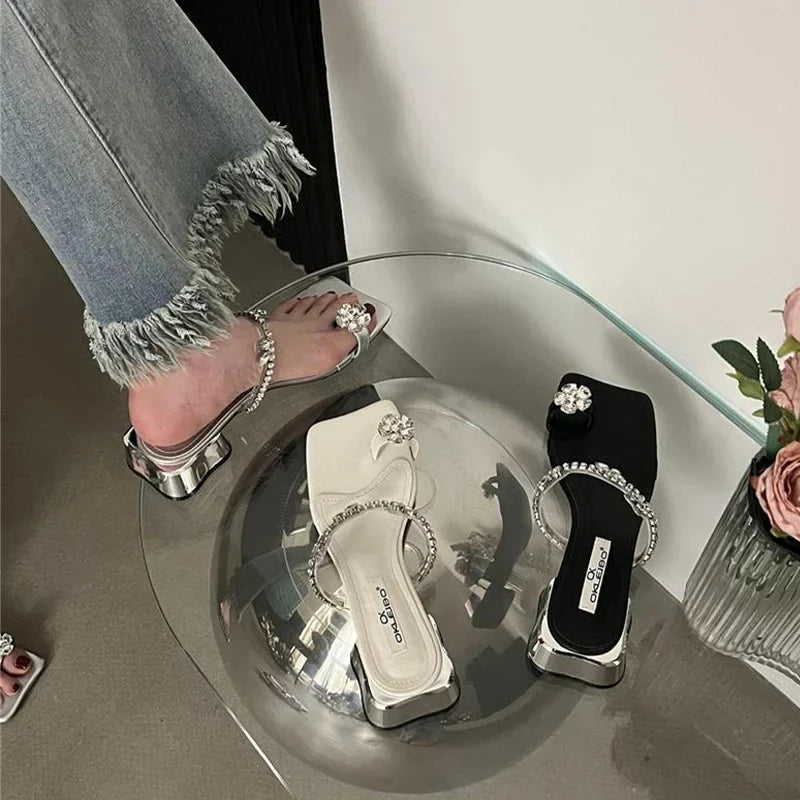 Prairie Crystal Flower Toe Post Slippers