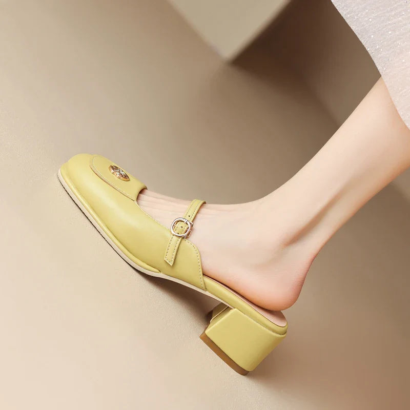 Loran Retro Round Toe Mule Pumps