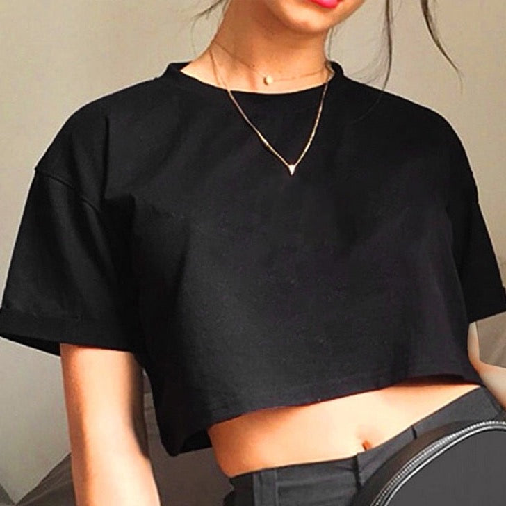 Simple Crop Top T-Shirts - Black or White
