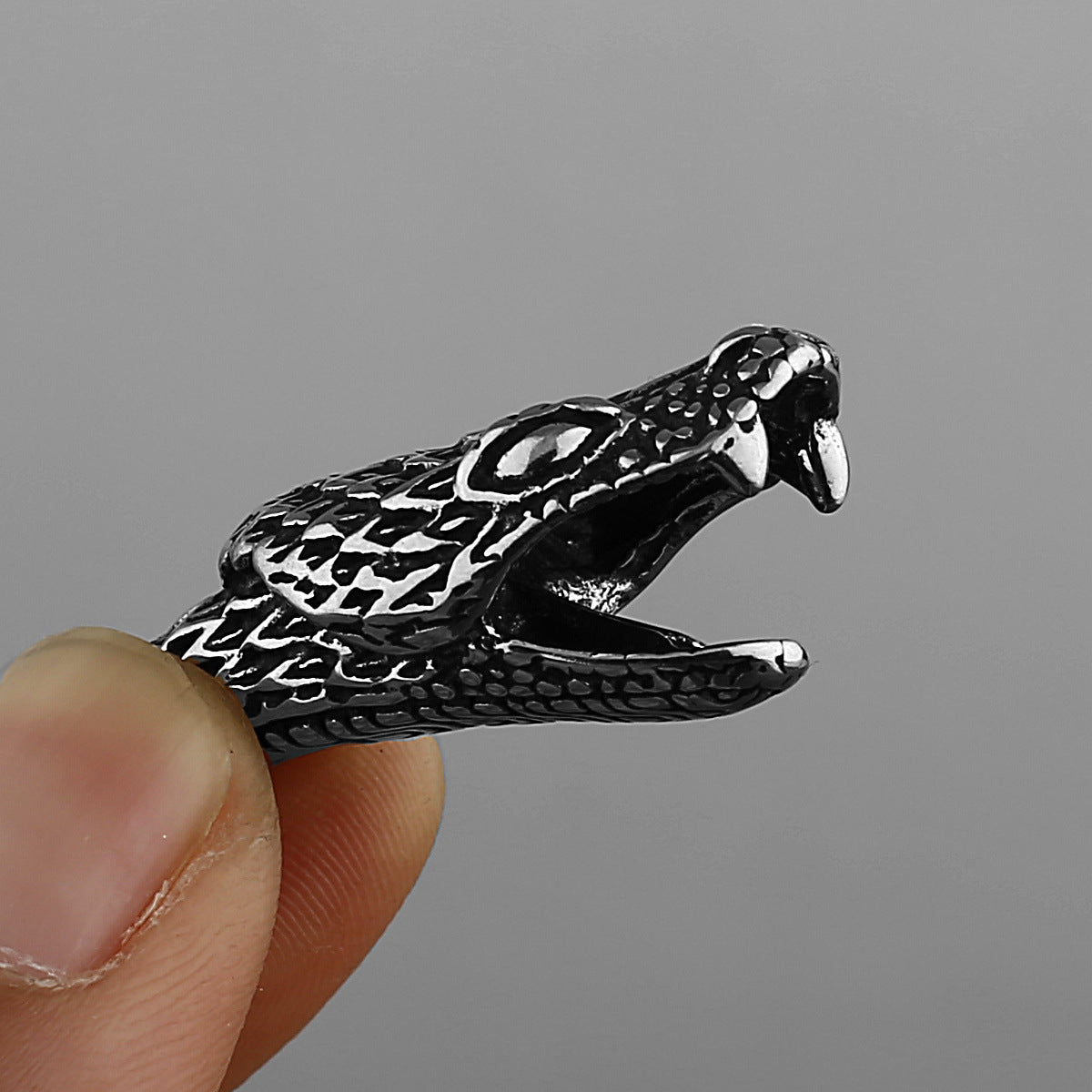 Simple Snake Head Fashion Necklace