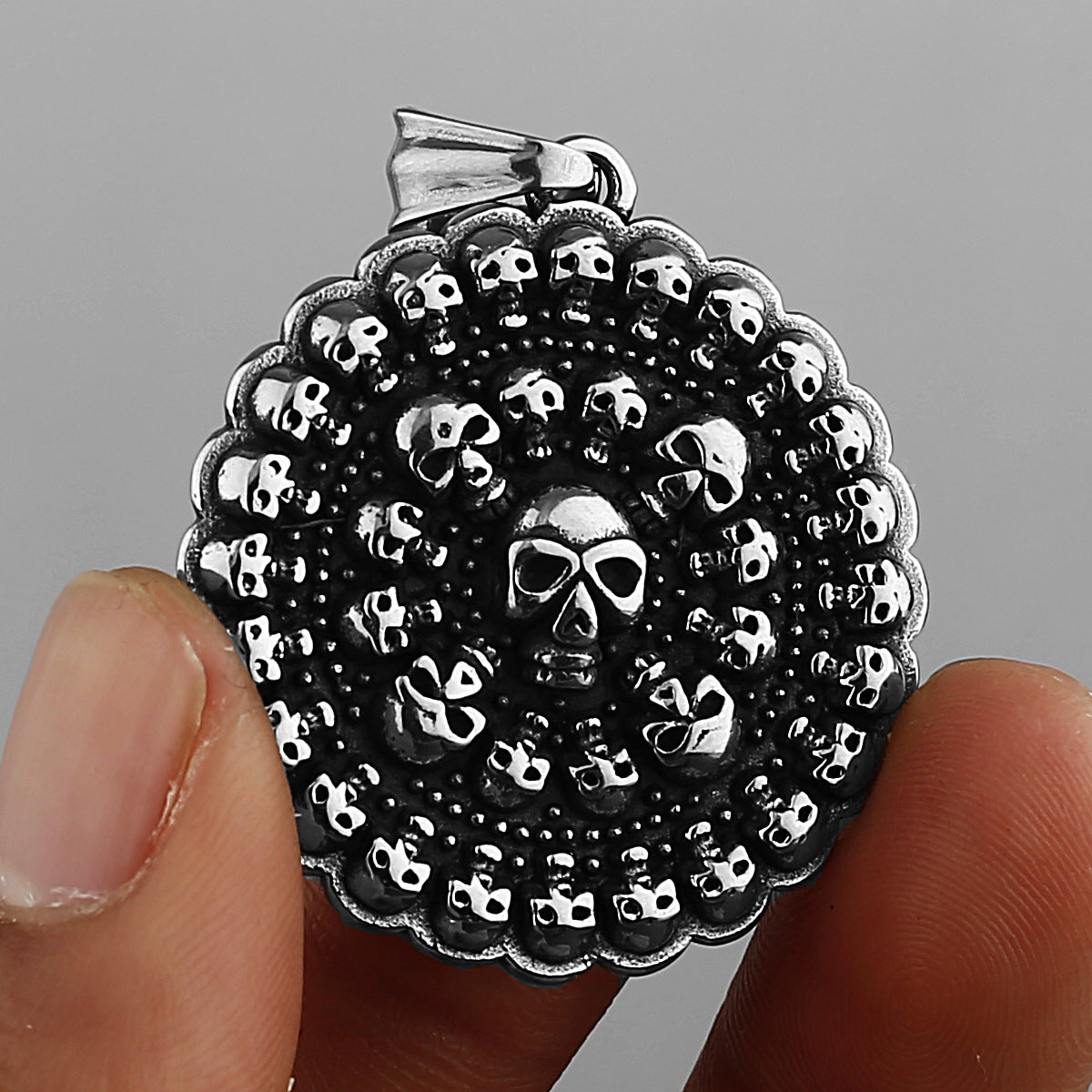 Skeleton Ghost Head Round Personality Necklace