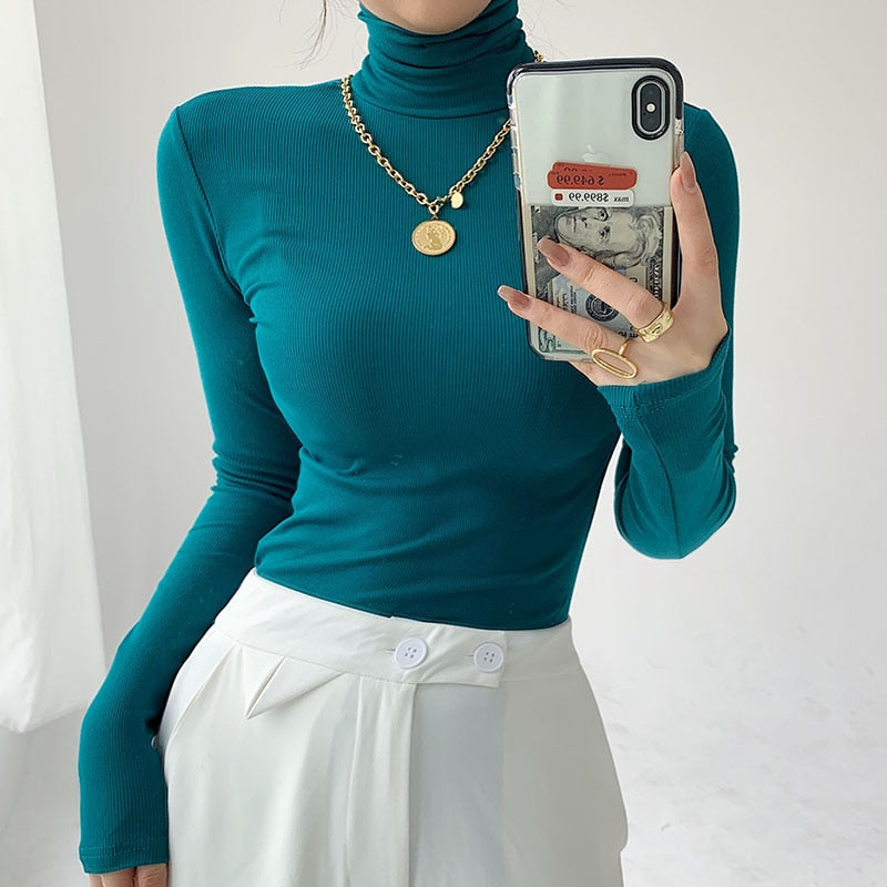 Slim Velvet Turtleneck Minimalist Tops