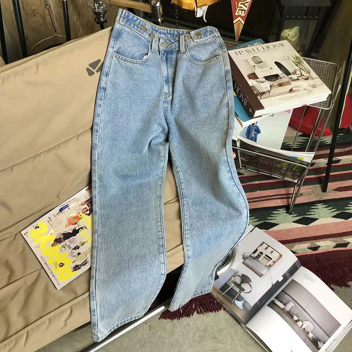 Tulips Print Back Pocketed Jeans