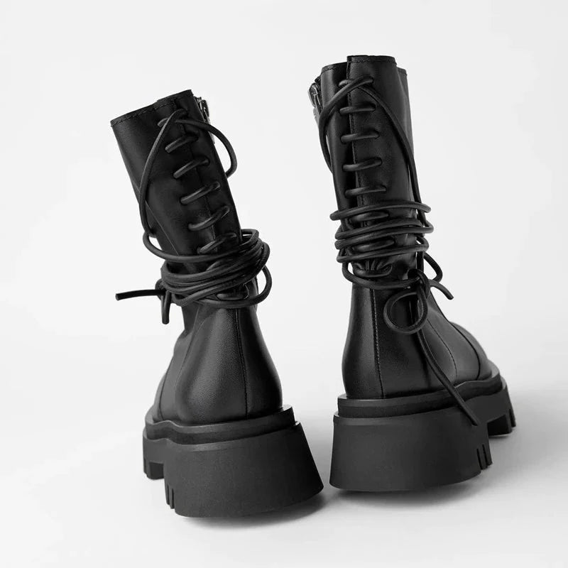 Tuva Back Lace-Up Military Boots