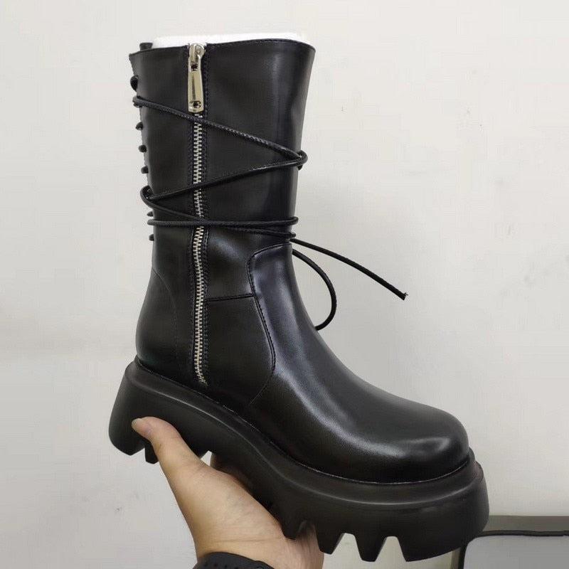 Tuva Back Lace-Up Military Boots