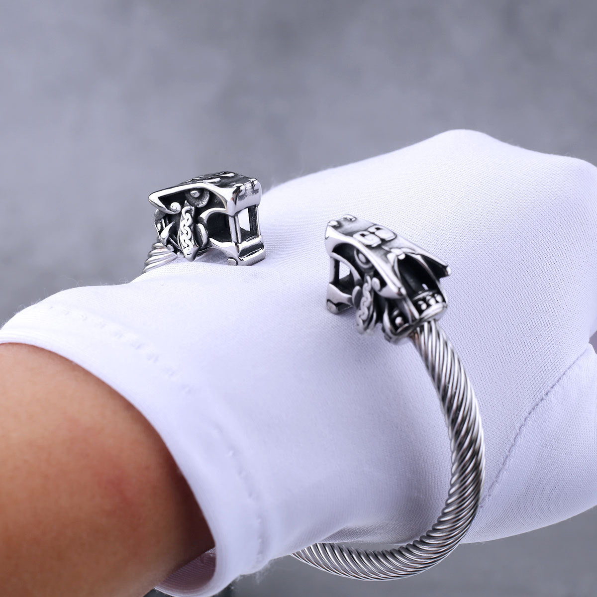 Viking Double Wolf Cuff Bracelet
