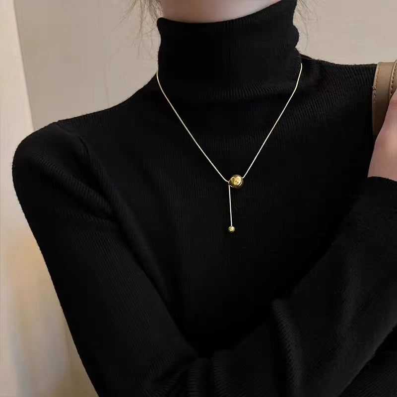 Wella Linked Gold Spheres Necklace