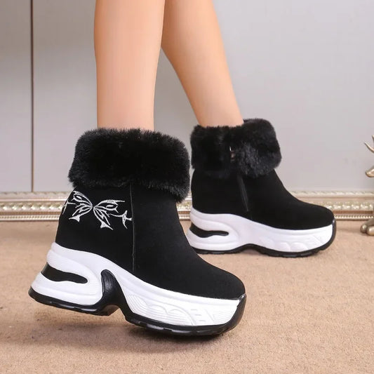 Winter Boots Thick Bottom Ankle Boots New Warm and Comfortable Snow Boots for Plush Fashionable Ladies Shoes