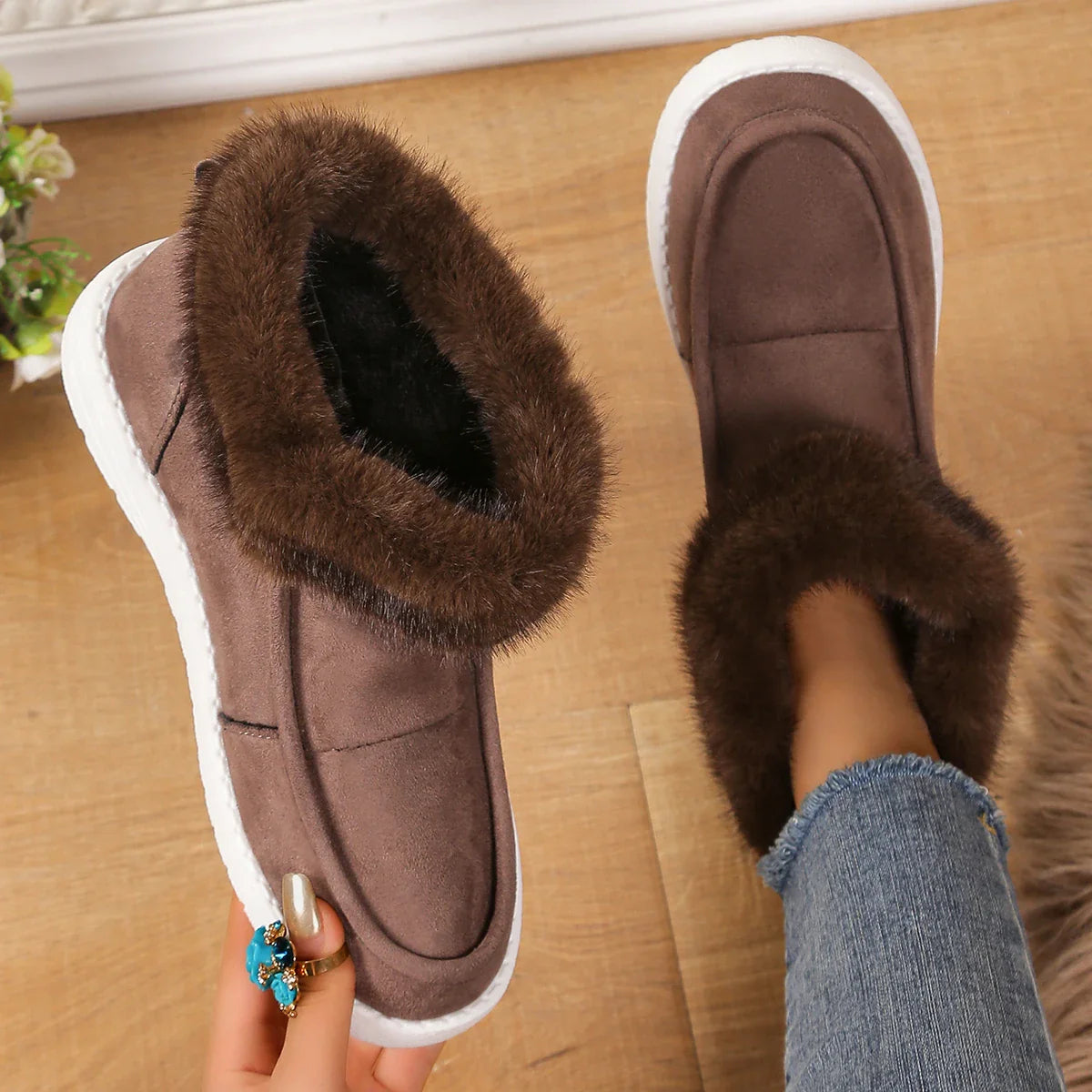 Boots Winter New Thickening Plush Warm Snow Boots  Plus Size Comfortable Soft Cotton Shoes for Botas De Mujer