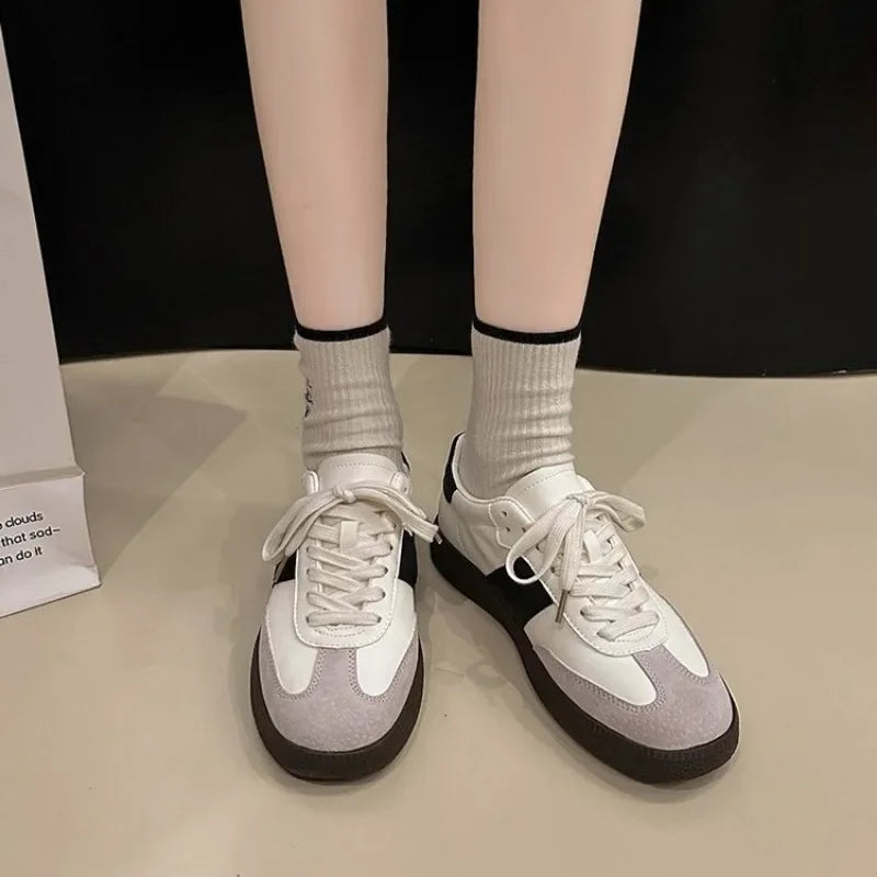 Leather Outdoor Walking Sneakers Casual Fashion Sports Platform Vulcanized Shoes Woman White Flats Ladies Tennis Trainers