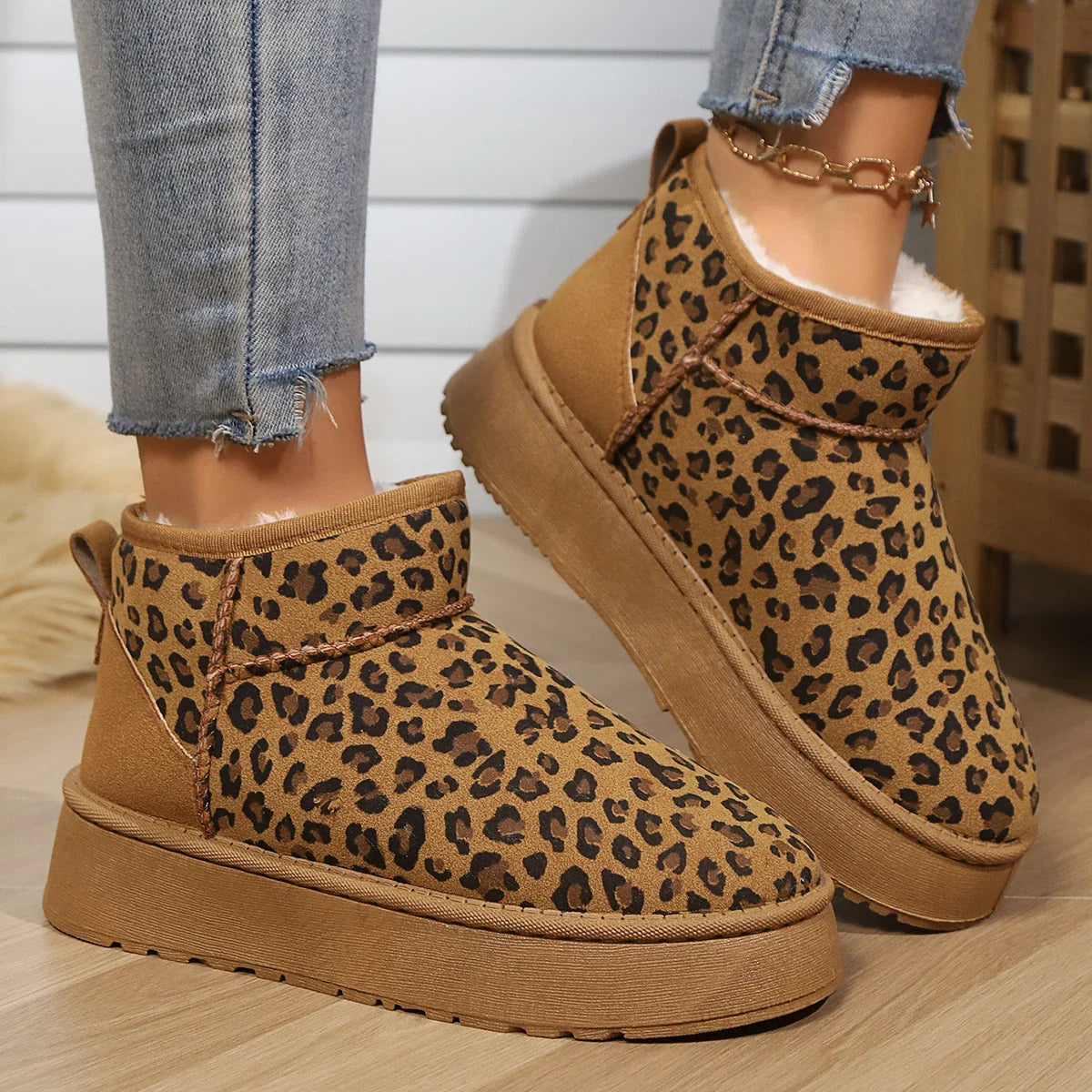 Leopard Print BootsWinter Comfortable Warm Snow Boots Outdoor Non-slip Wear-resistant Fashion Plush Short Boots