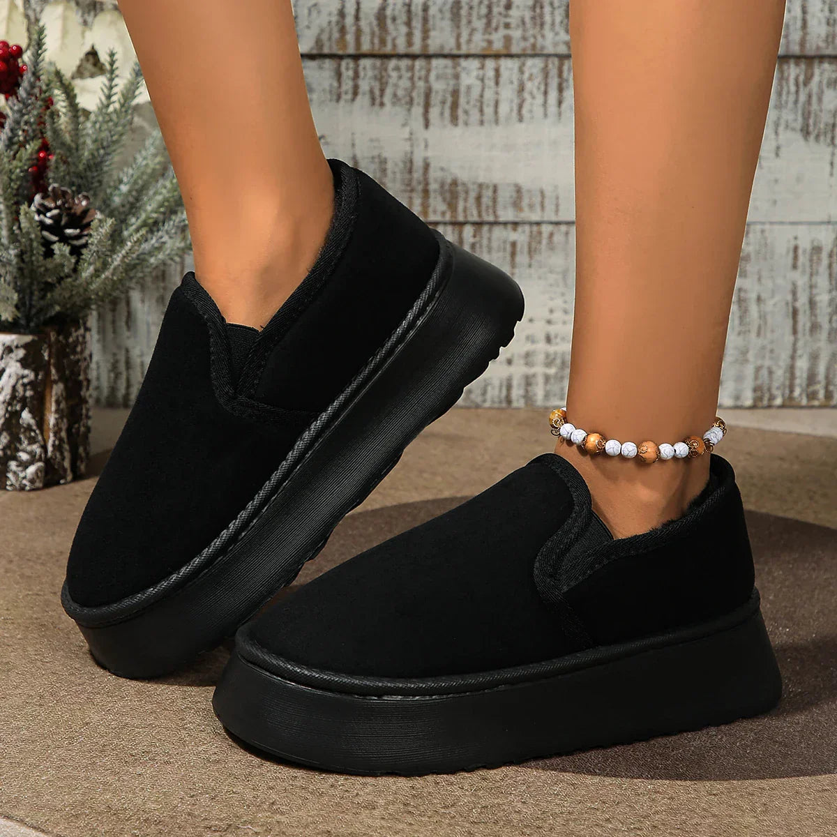 Snow Boots New Winter Vintage Boots Household Anti-skid Plush Comfortable Outdoors Thick Bottom Windbreak Warm Boots