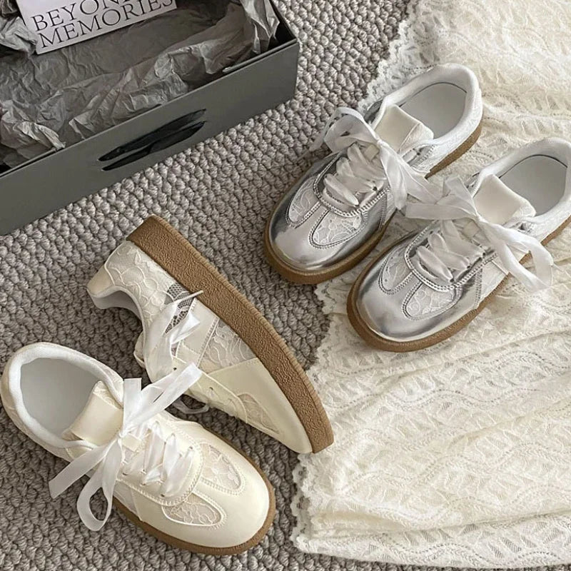 Soft Leather + Lace Mesh Walking Shoes Breathable Casual Sneaker New Lace Up Non-slip Flat Sports Jogging Running Trainers