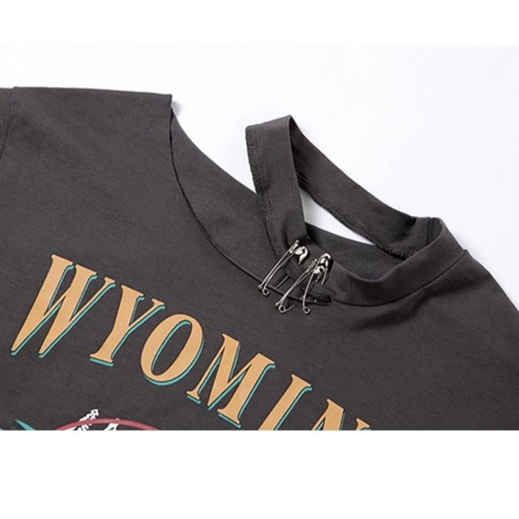 Wyoming Gothic Graphic Crop Tops - 4 Colors