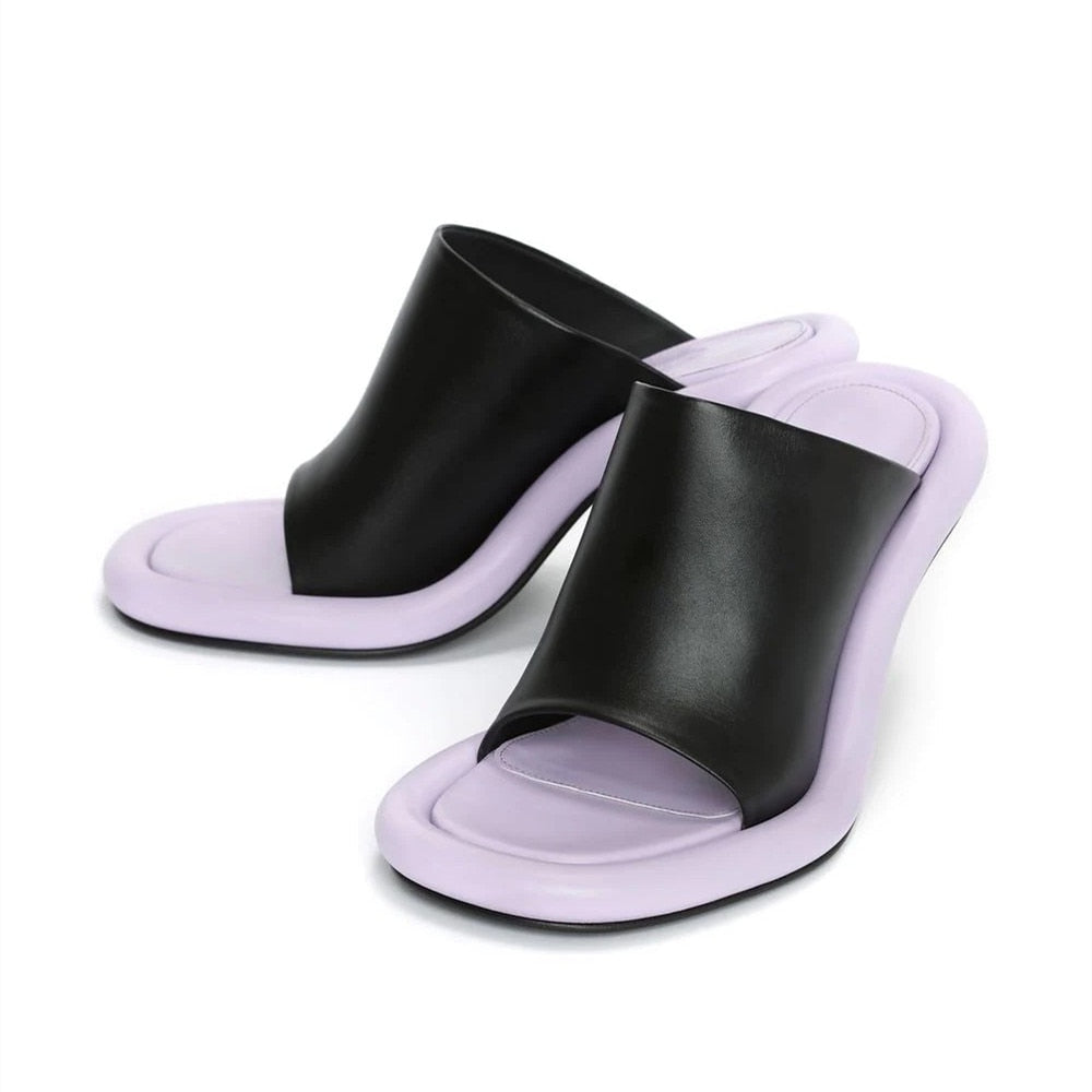 Yareli Color Contrast Pipe Edge Mule Sandals