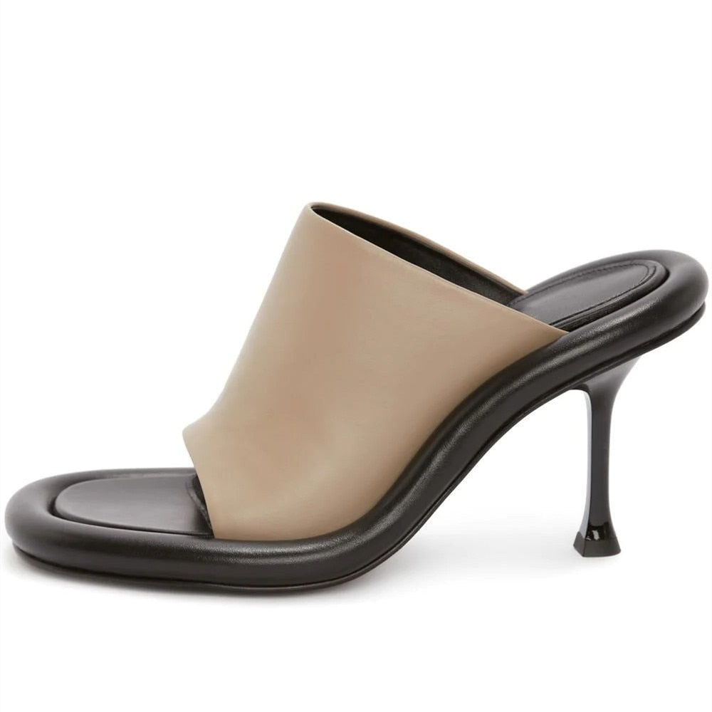 Yareli Color Contrast Pipe Edge Mule Sandals