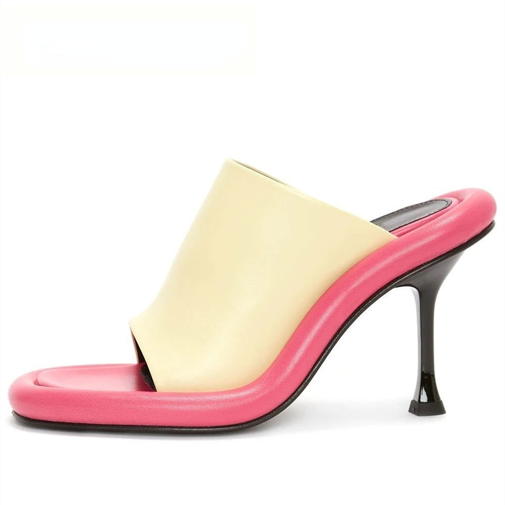 Yareli Color Contrast Pipe Edge Mule Sandals