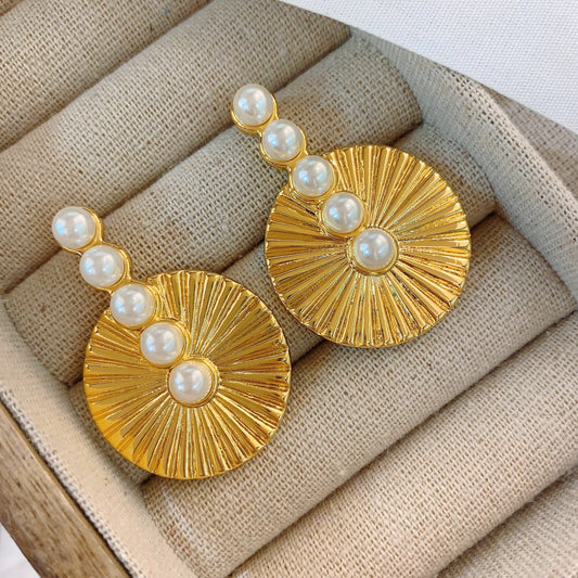 Zuria Vintage Gold Disk and Pearl Earrings