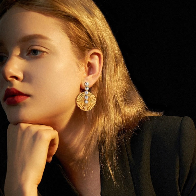 Zuria Vintage Gold Disk and Pearl Earrings