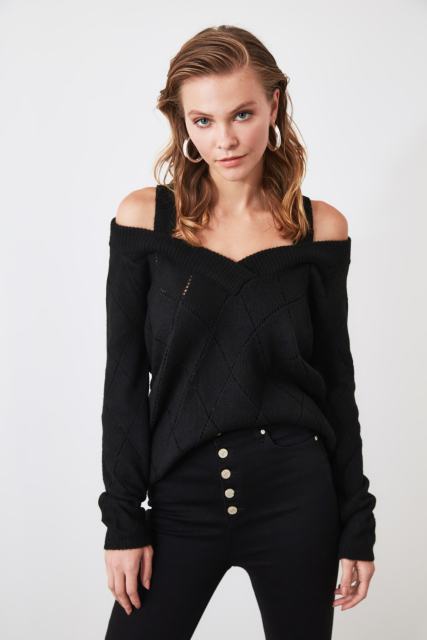 Women's New Fashion Sweaters Style for Winter