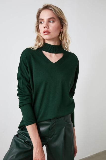 Women's New Fashion Sweaters Style for Winter