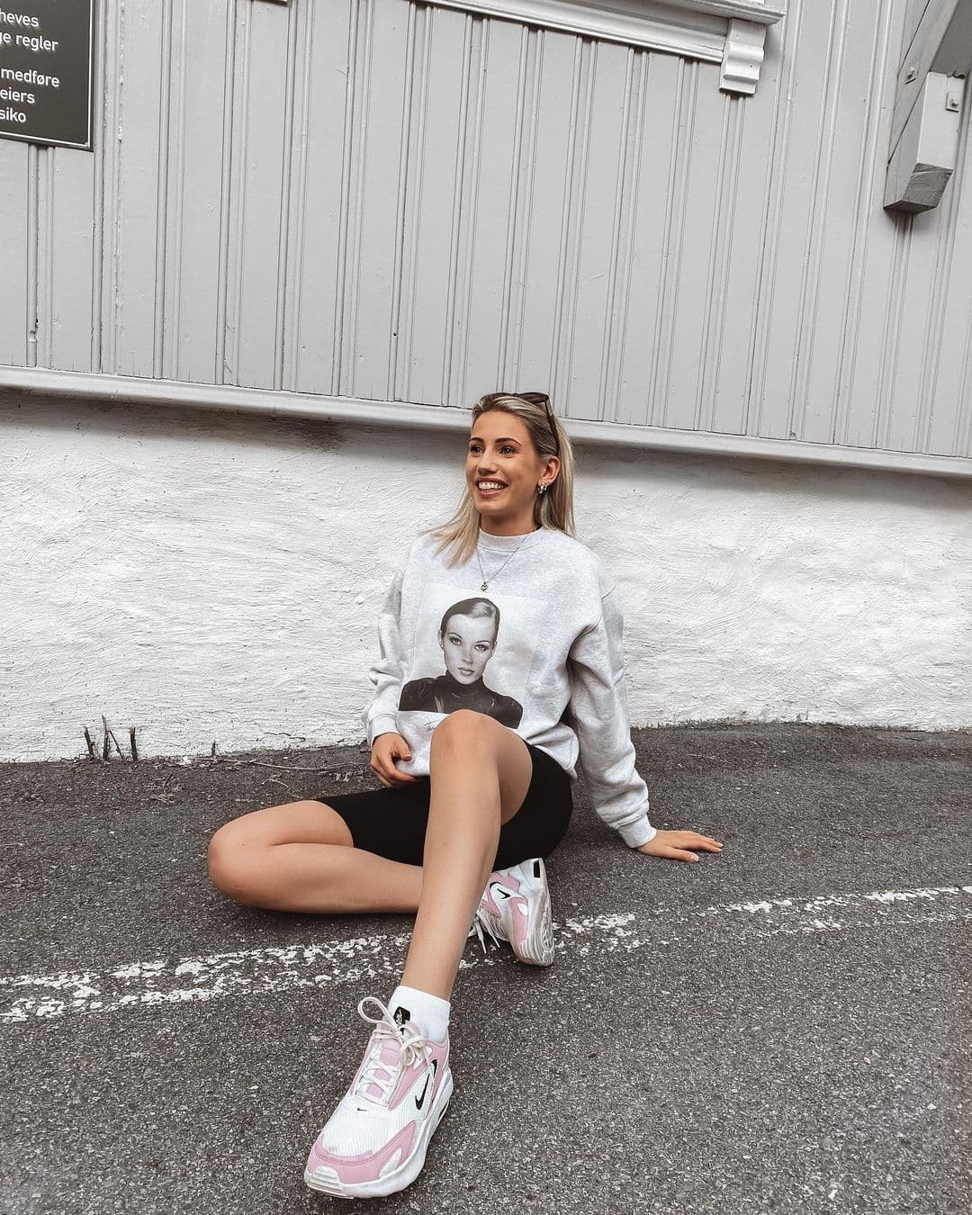 Portrait Graphic Cotton Hoodies